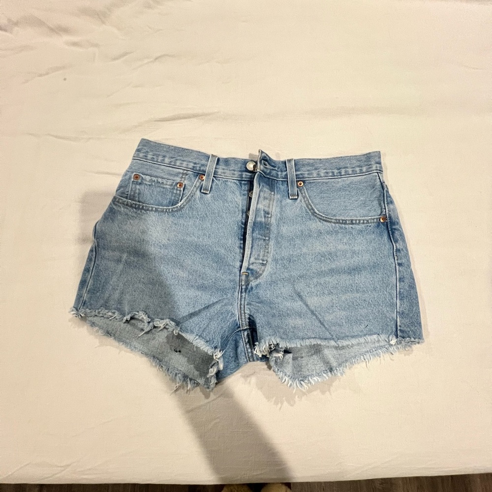 Levi 501 shorts. Light denim wash